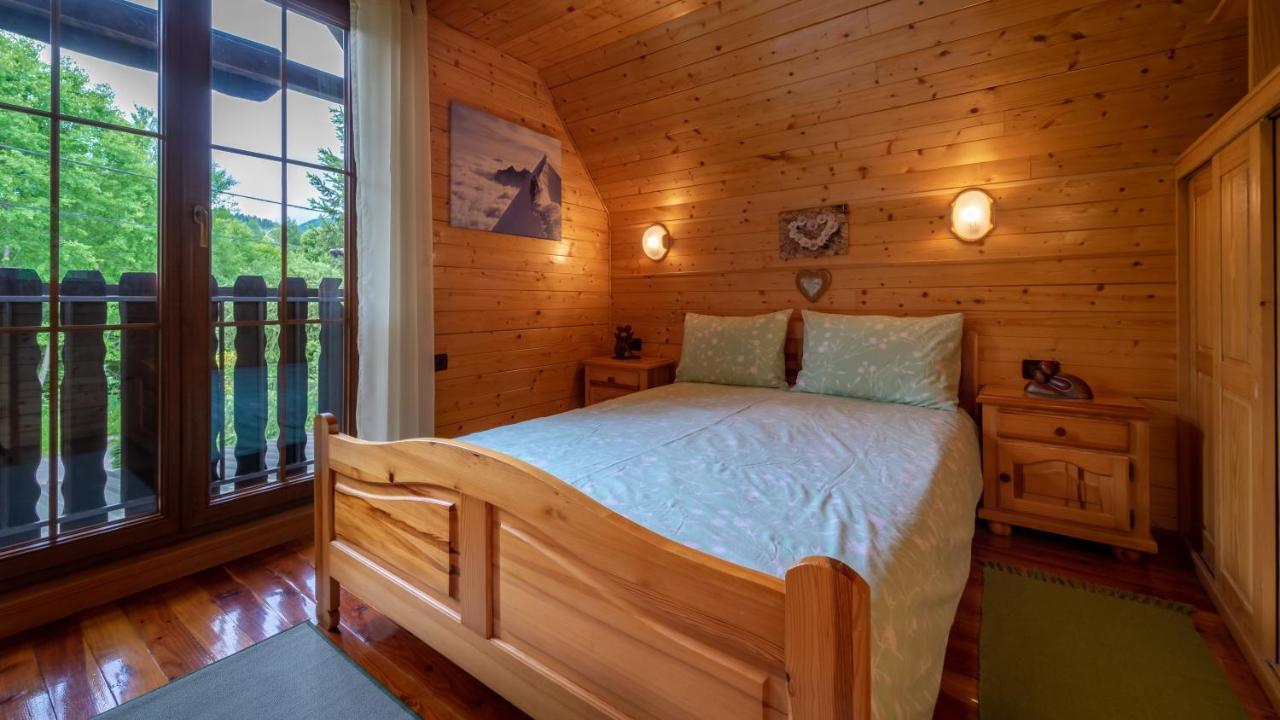 Chalet House Olga Crni Lug Buitenkant foto